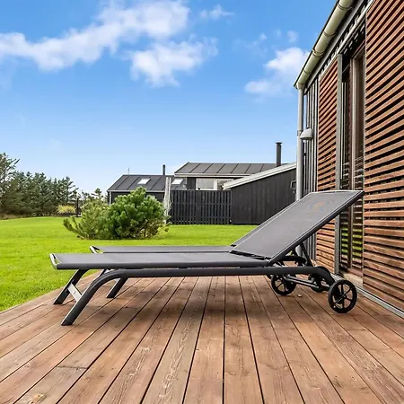 Algeth - 500m From The Sea By Interhome